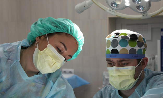 Hauptmerkmale von offenen chirurgischen Heftern für zuverlässige Wund schließung